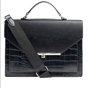 Béis The Messenger in Black Croc